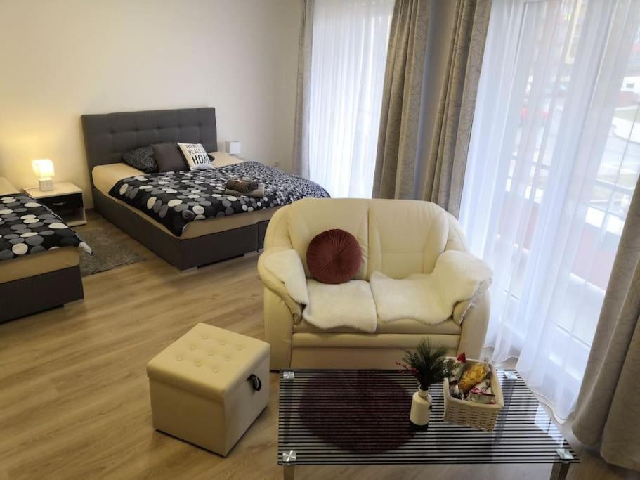 Apartman Praha Praga Exterior foto